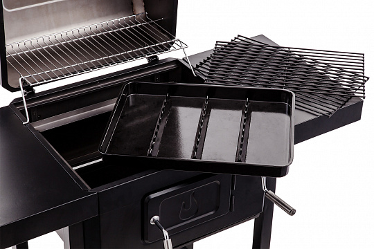   Char-Broil Performance 580